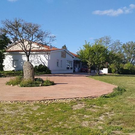 El Condado Casa Rural Fuentes de Onoro Eksteriør billede