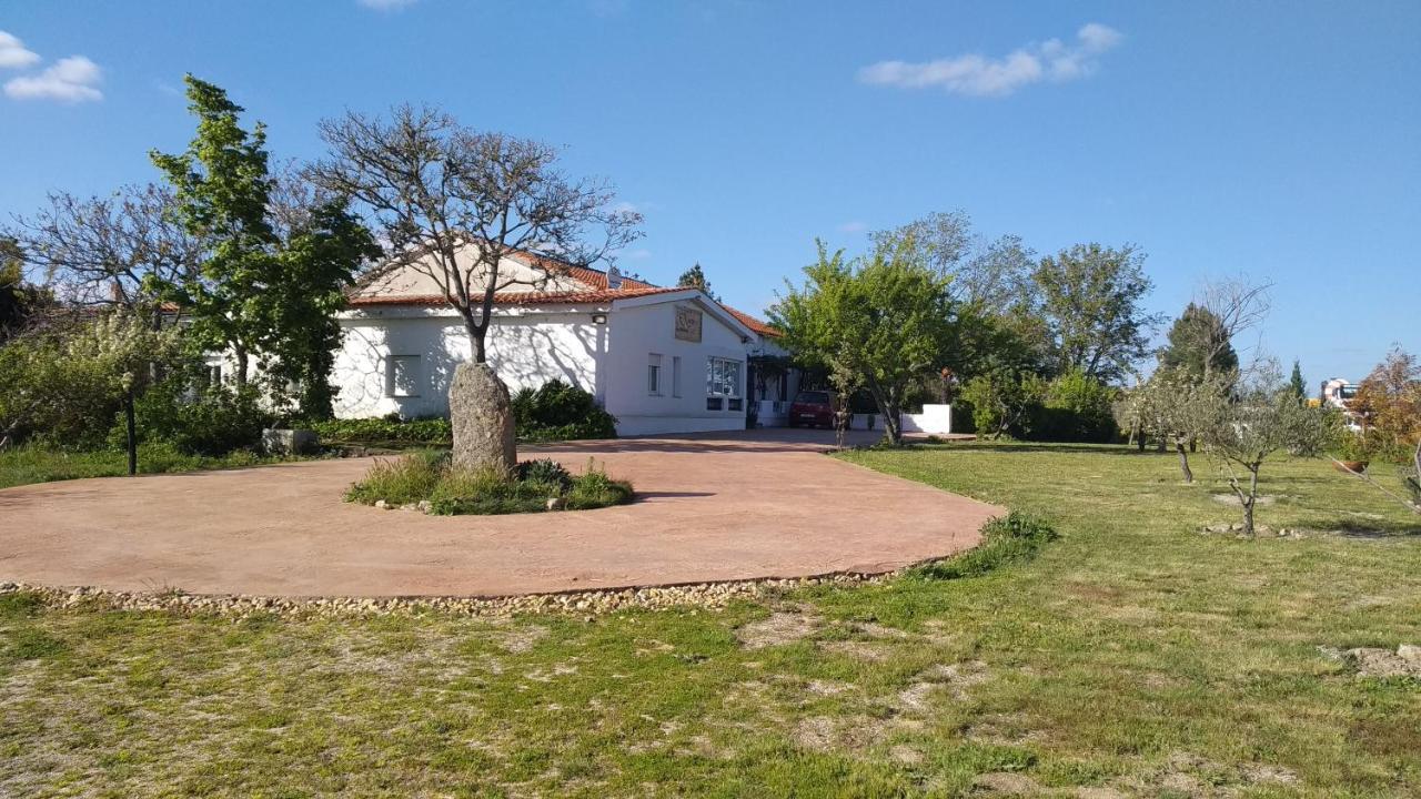 El Condado Casa Rural Fuentes de Onoro Eksteriør billede